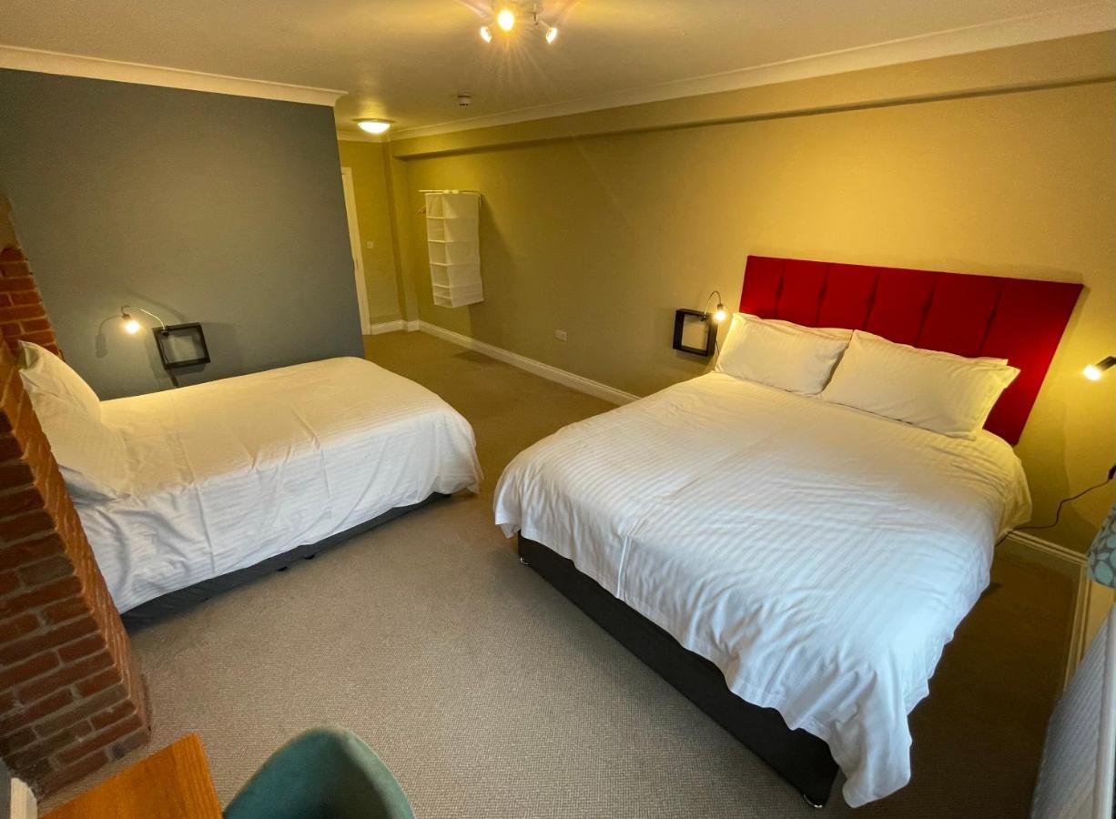 Cadmore Lakeside Hotel Tenbury Eksteriør bilde