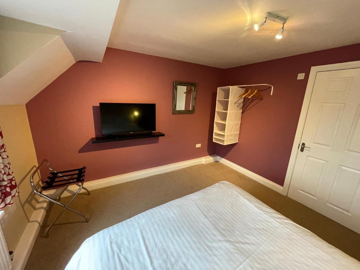Cadmore Lakeside Hotel Tenbury Eksteriør bilde