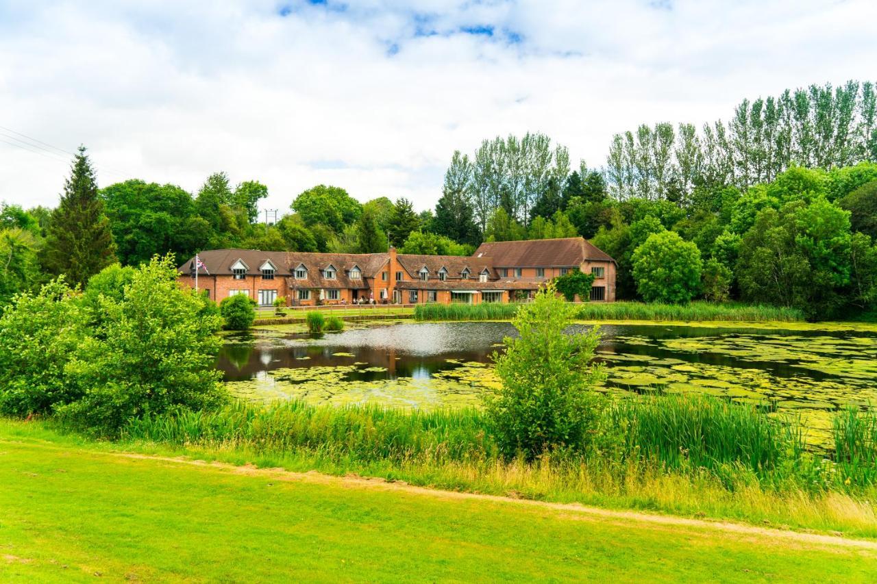 Cadmore Lakeside Hotel Tenbury Eksteriør bilde